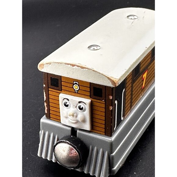 Toby Tram Car Thomas the Train Wooden Railway Tank Engine #7 Friends 2003 Vtg-1 - Picture 3 of 10